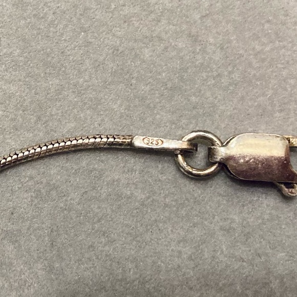 Amber pendant necklace - Picture 7 of 10